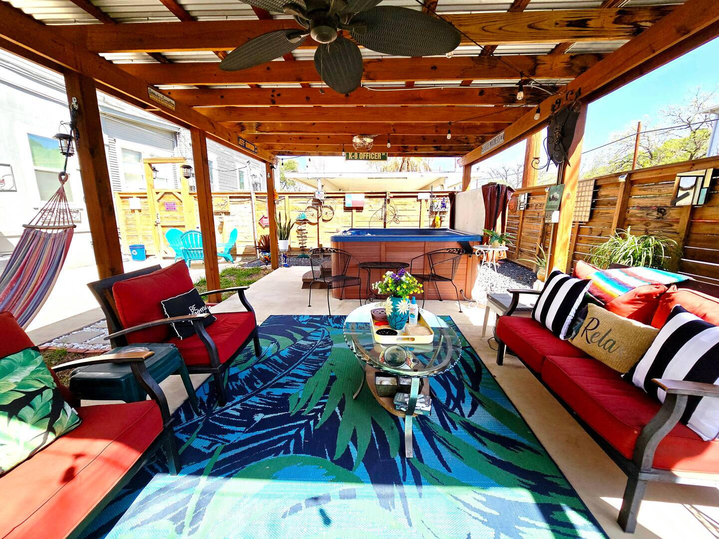 Spacious Covered Patio • Lounge, Dining & Entertainment Space