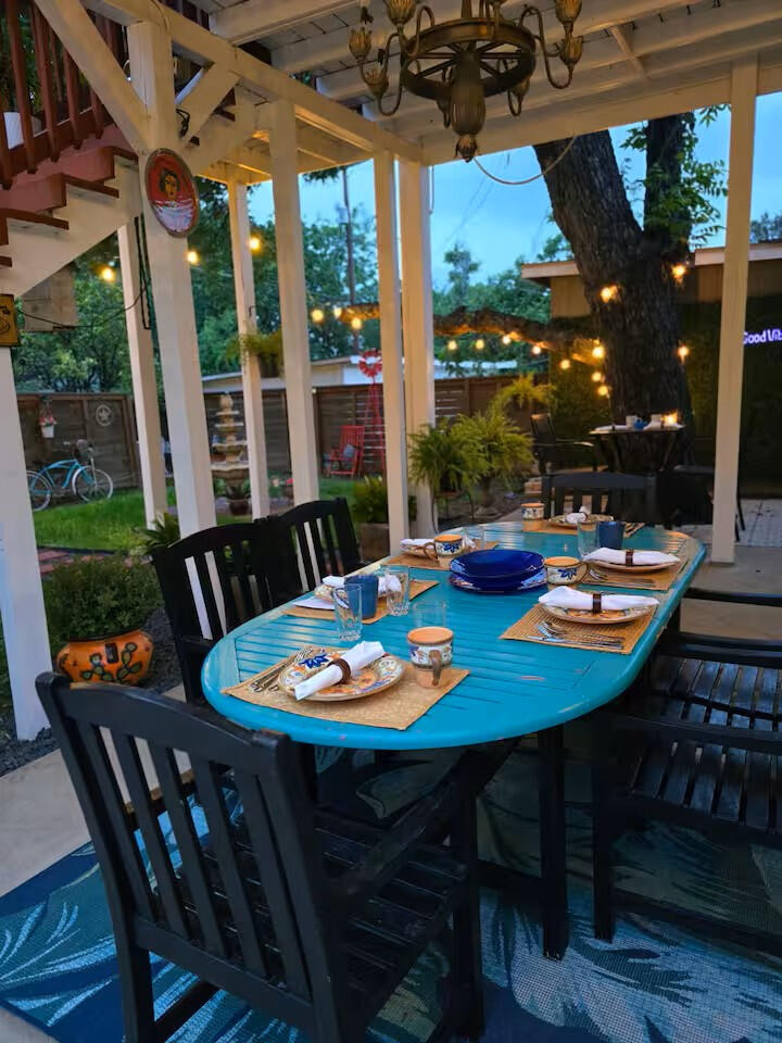 Covered Patio Dining Area